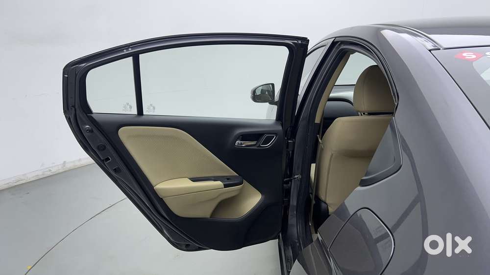 Honda City I-vtec V, 2022, Petrol