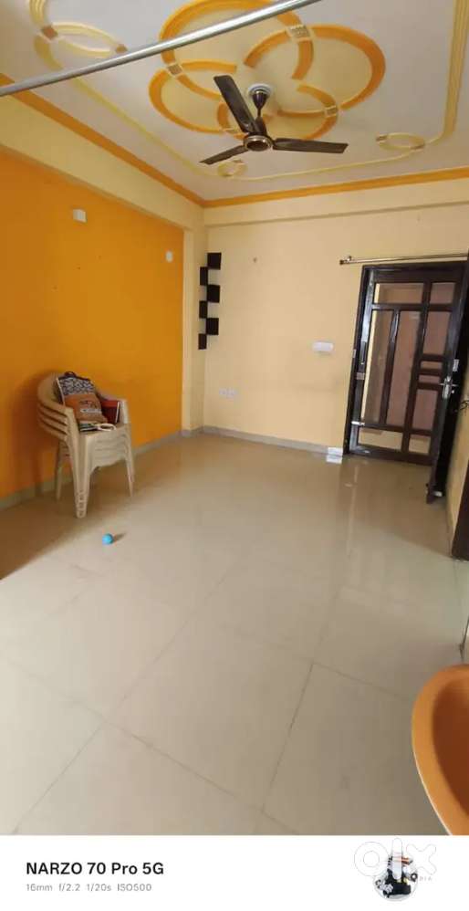 Beautiful furnished flat to live in