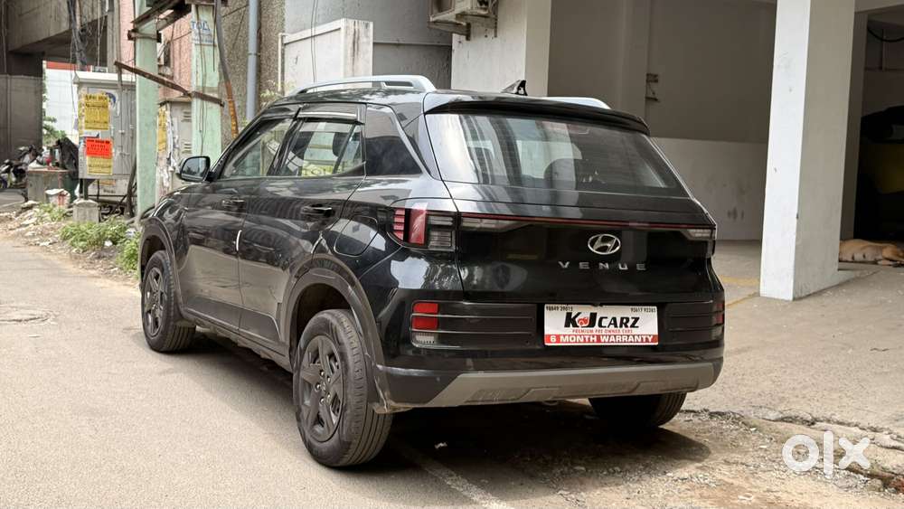 Hyundai Venue S Plus Mt 1.2 Kappa, 2024, Petrol
