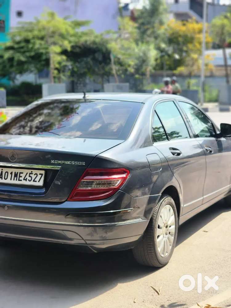 Mercedes-Benz C-Class 2009
