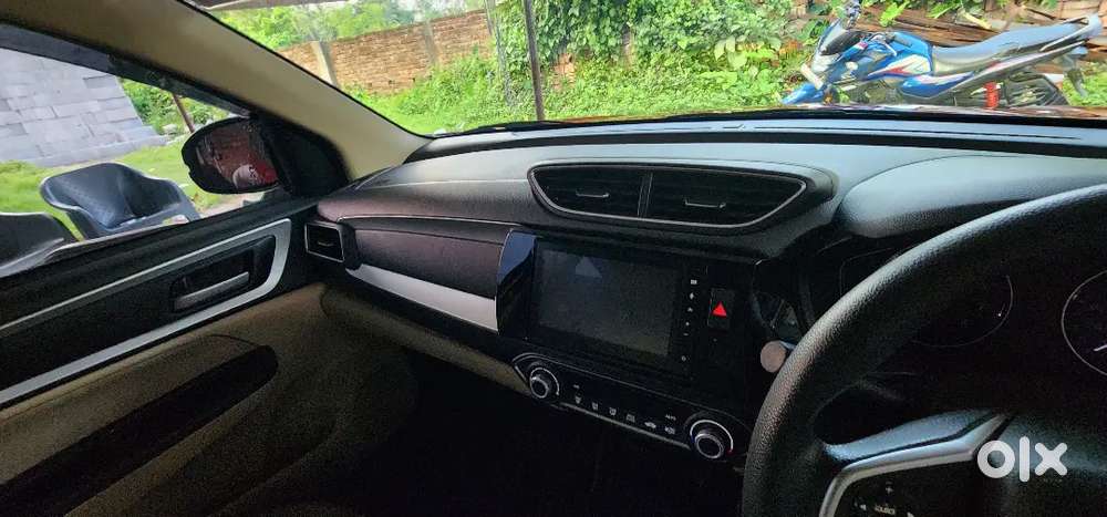 Honda Amaze 2nd Gen 2025 Petrol 13500 Km Driven