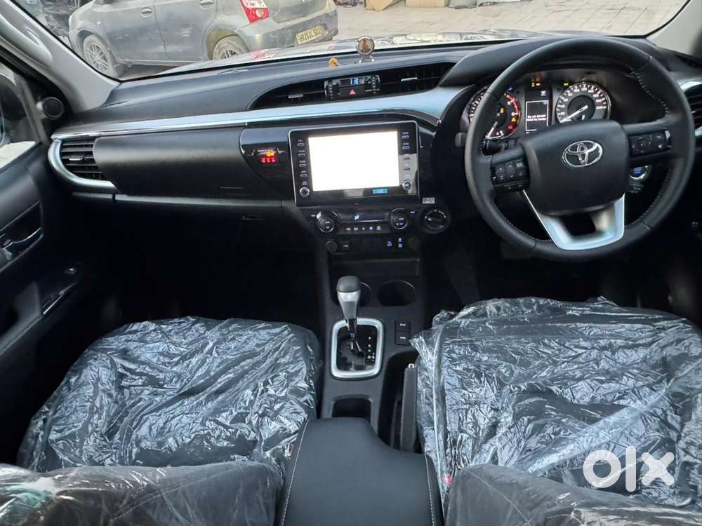 Toyota Hilux High Diesel Turbo Automatic, 2025, Diesel