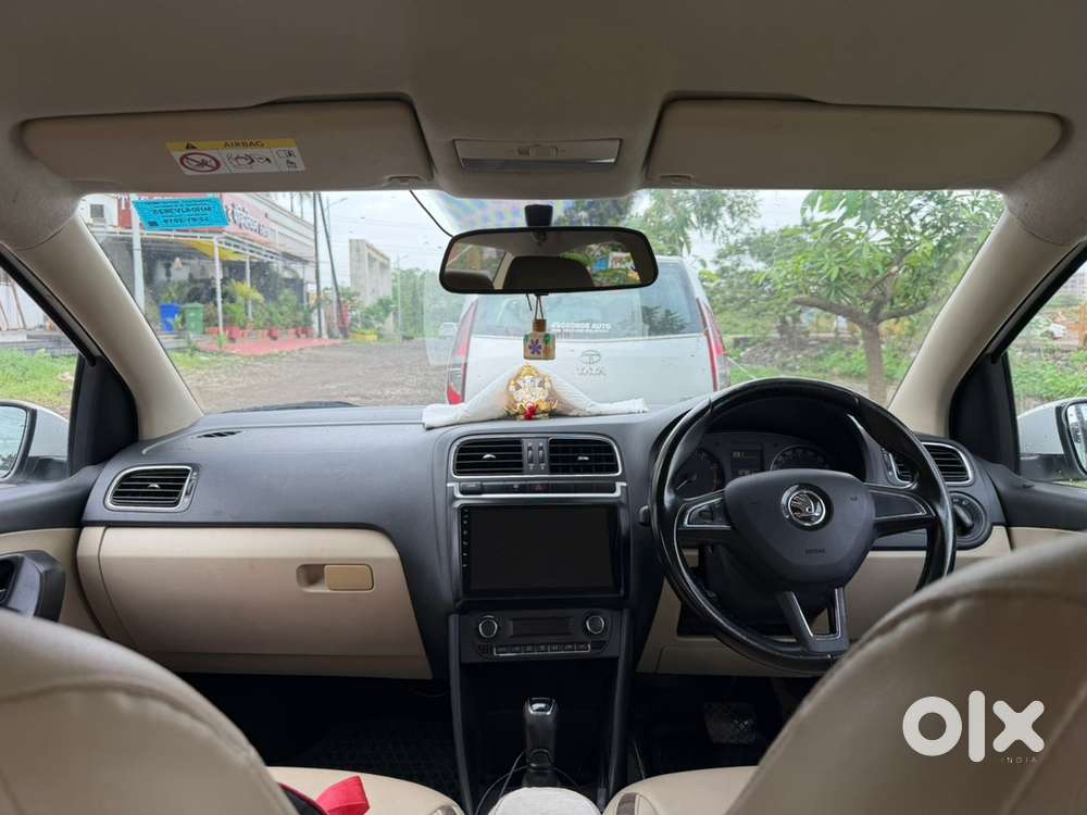 Skoda Rapid Petrol 2019
