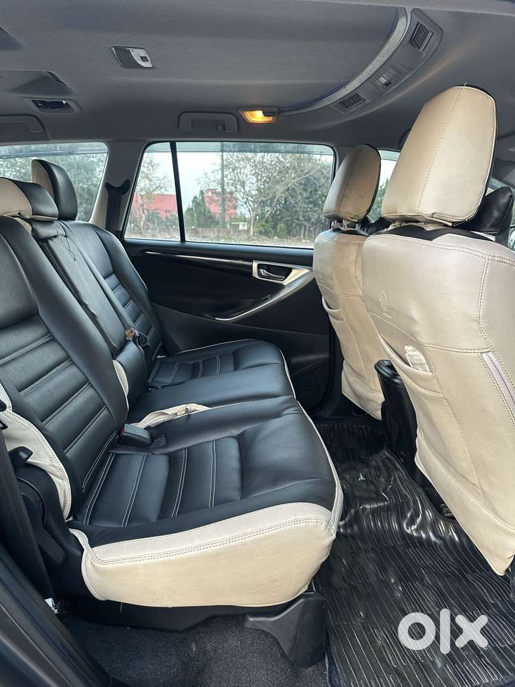 Toyota Innova Crysta 2.4 V, 2017, Diesel