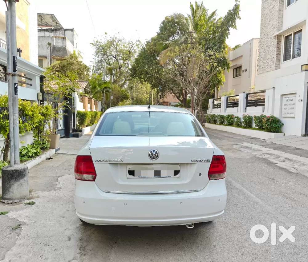 Volkswagen Vento Petrol Highline At, 2014, Petrol