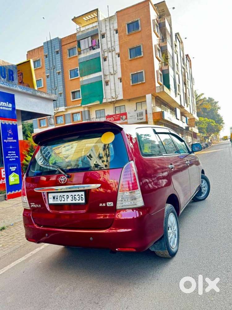 Toyota Innova 2.5 V 7 Str, 2010, Diesel