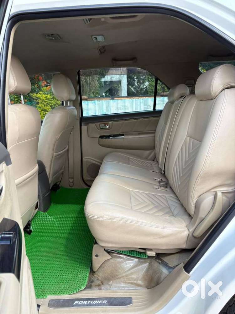 Toyota Fortuner 4x2 Mt 2.8 Diesel, 2013, Diesel