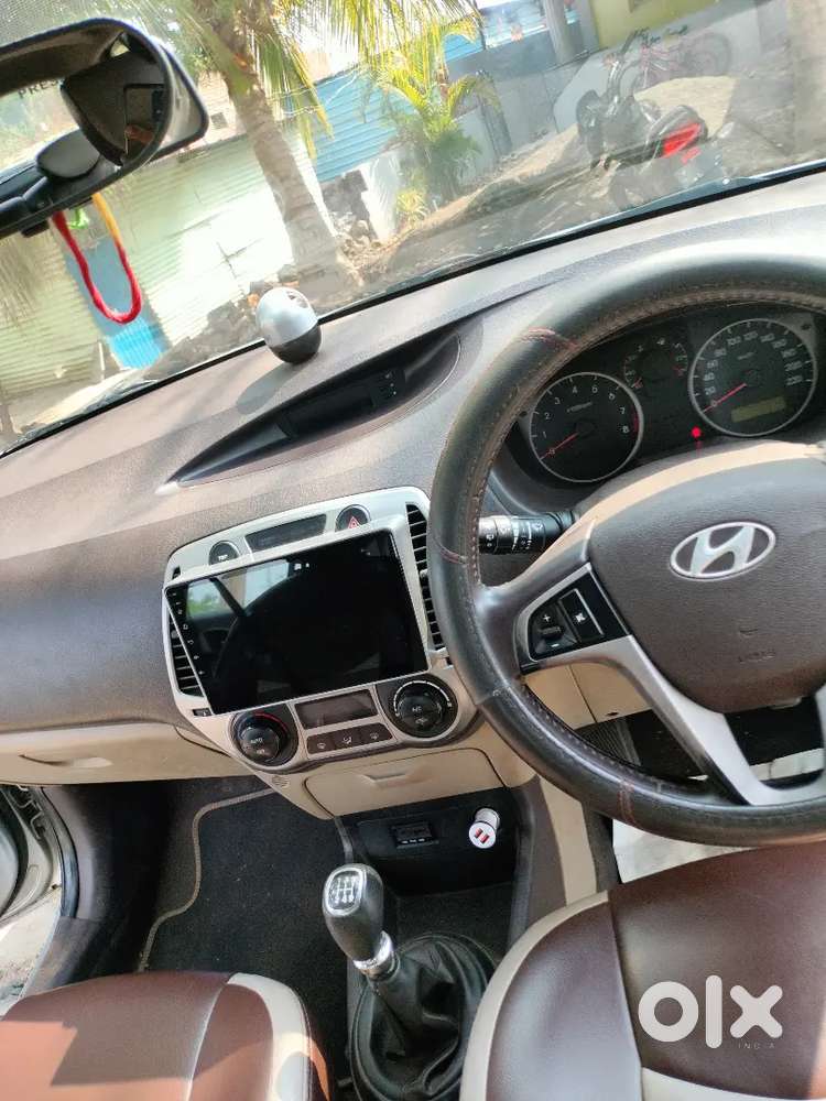 Hyundai I20 Petrol And Cng Well Maintained