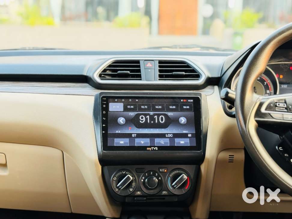Maruti Suzuki Dzire Vxi Ags, 2022, Petrol