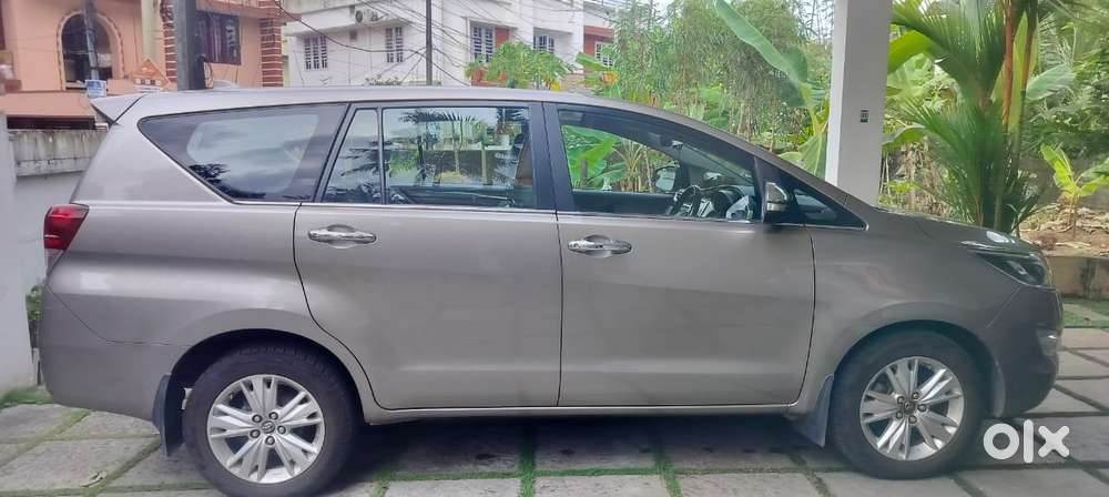 Toyota Innova Crysta 2.8 Zx At, 2017, Diesel
