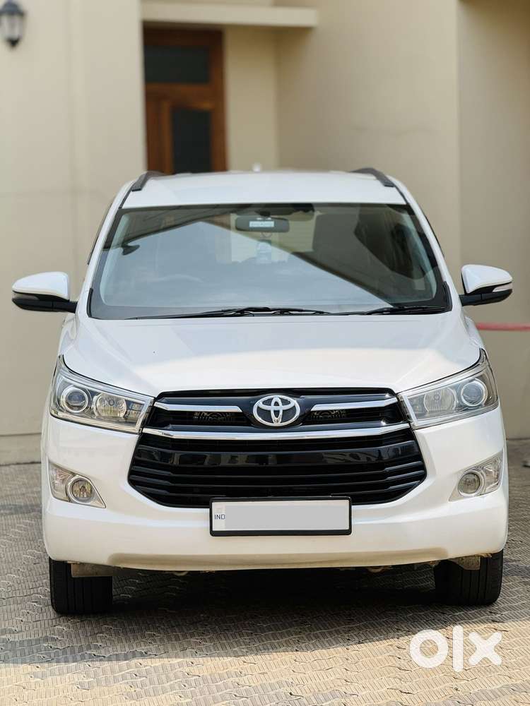 Toyota Innova Crysta 2.8 Zx At, 2016, Diesel
