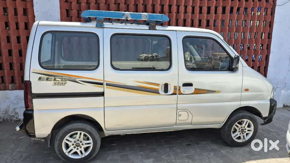 Maruti Suzuki Eeco 2016 Petrol Well Maintained