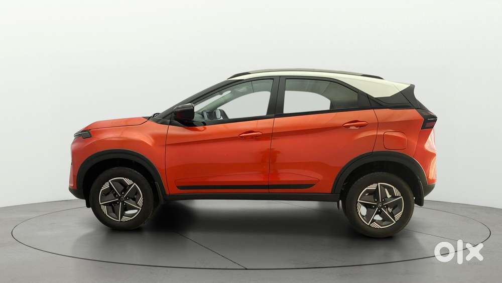 Tata Nexon Creative 1.2 Revotron Petrol 6 Amt Dt, 2024, Petrol