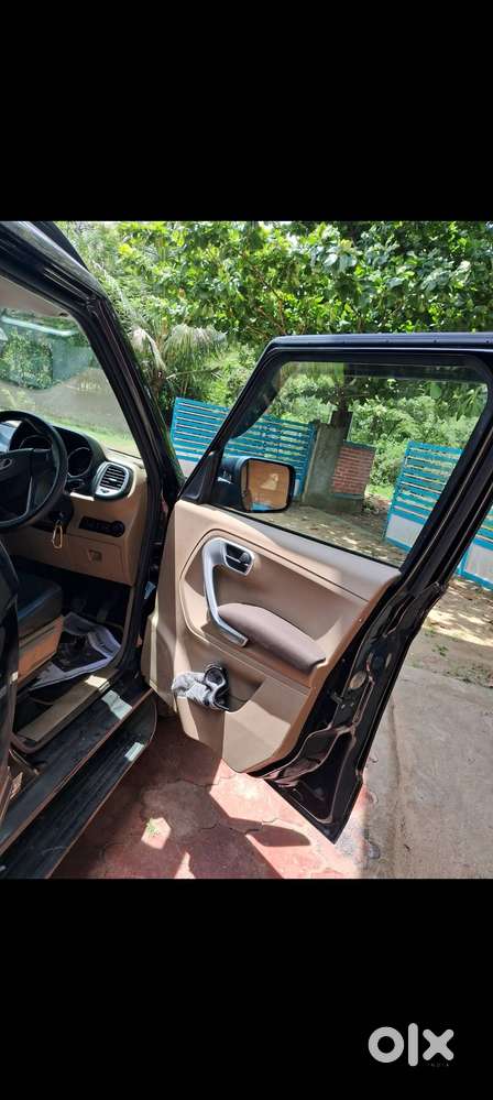 Mahindra Tuv 300 2016 Diesel 73000 Km Driven