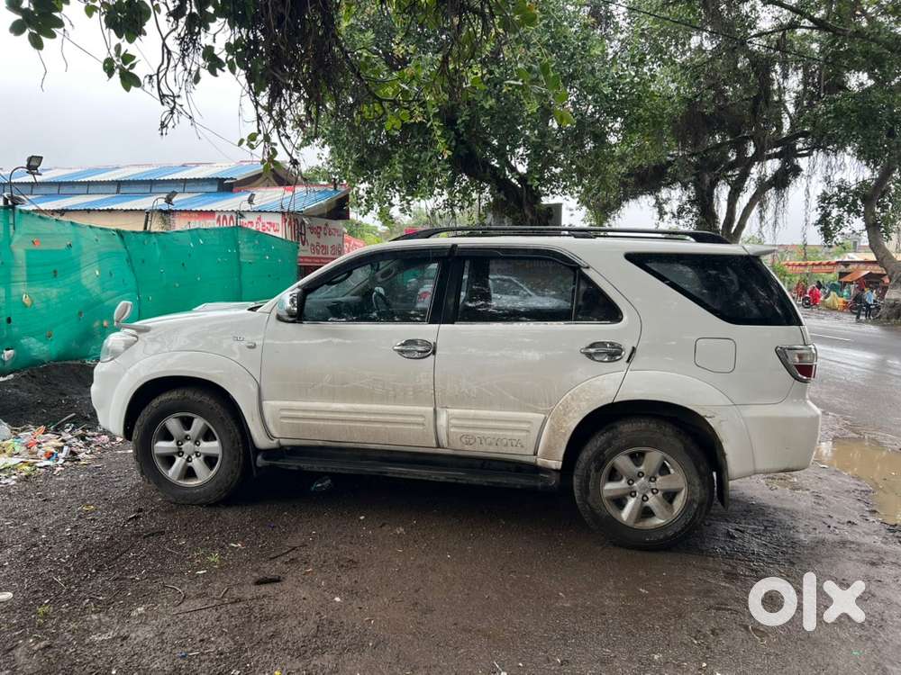 Toyota Fortuner Diesel 2010