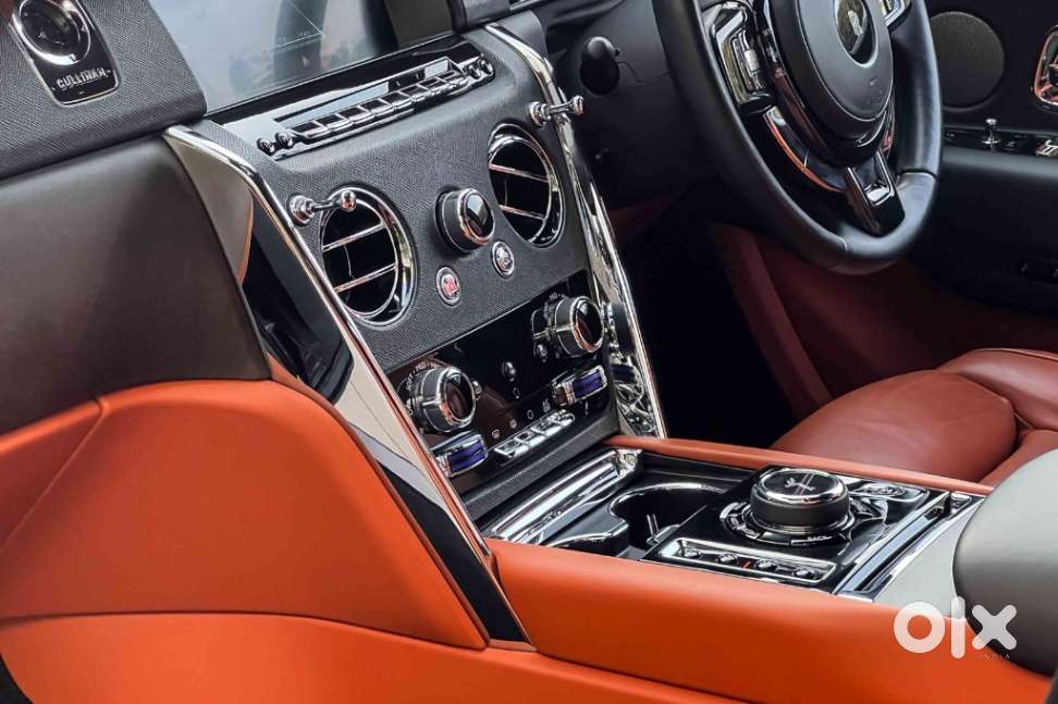 Rolls-royce Cullinan, 2022