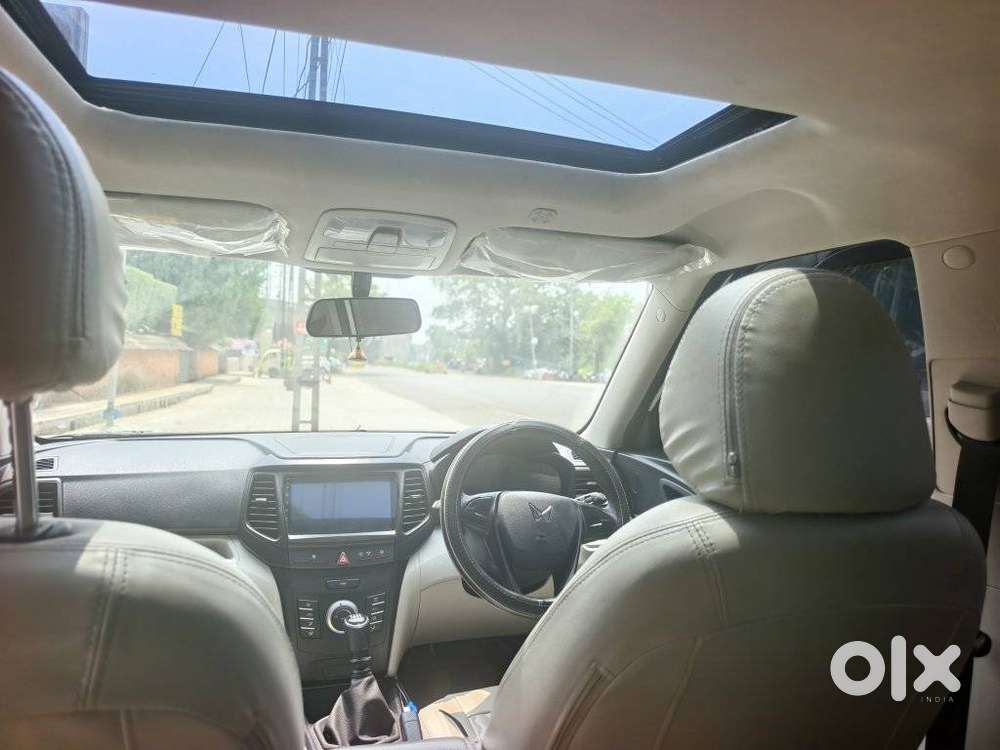 Mahindra Xuv300 W4, 2023, Petrol