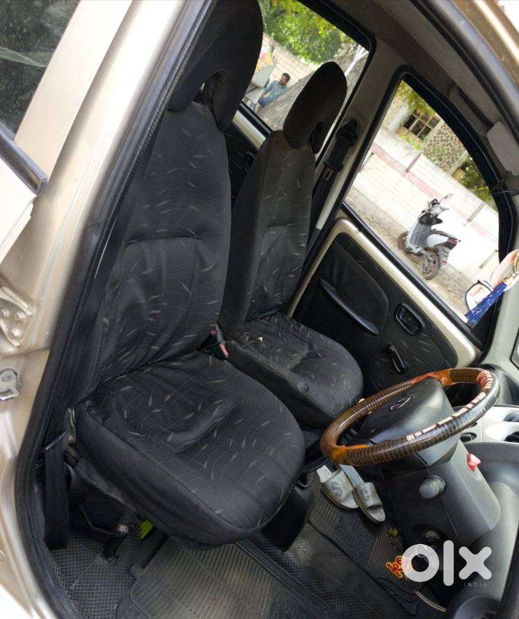 Tata Nano Xe, 2012