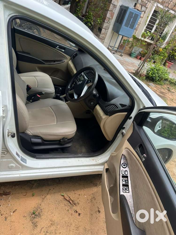Hyundai Verna 2013 Diesel Manual