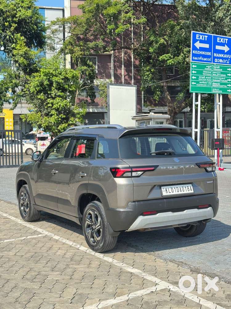 Maruti Suzuki Vitara Brezza 1.5 Zxi Plus At, 2023, Petrol