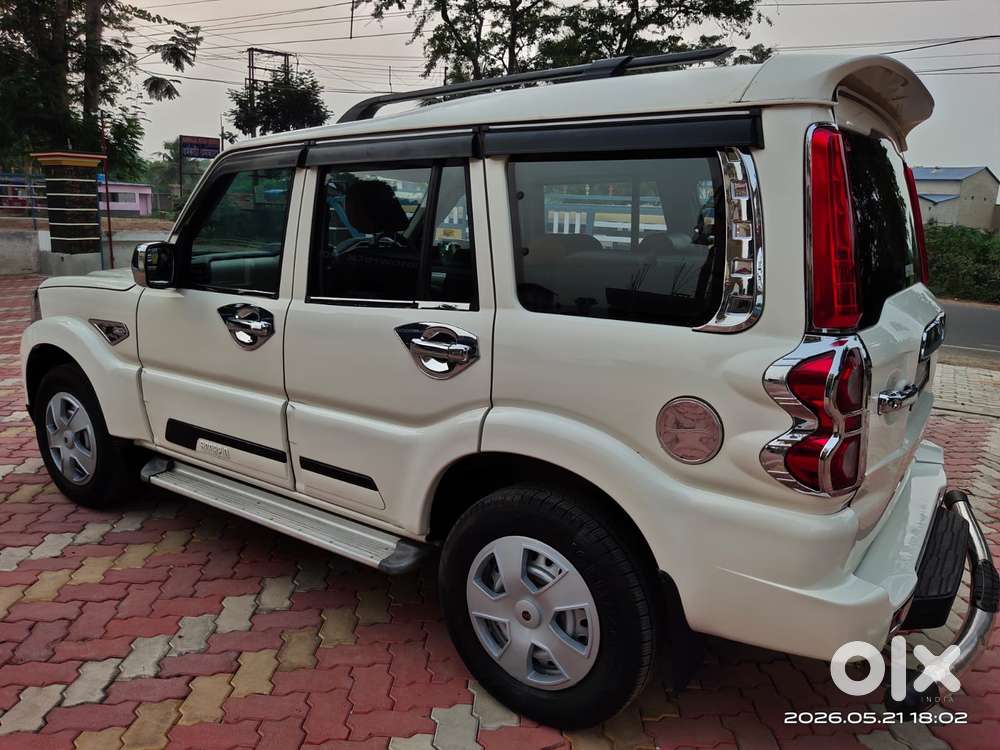 Mahindra Scorpio Classic 2.2 S Mt 9 Str, 2022, Diesel