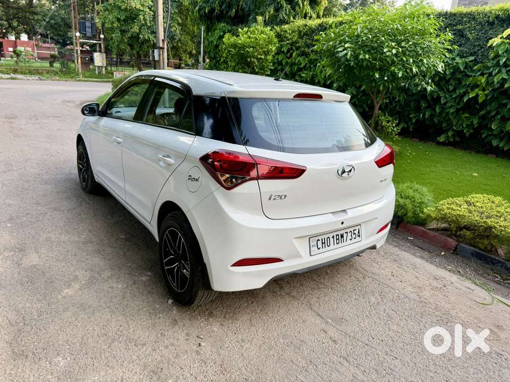 Hyundai I20 Sportz 1.2 Bs-iv, 2017, Petrol