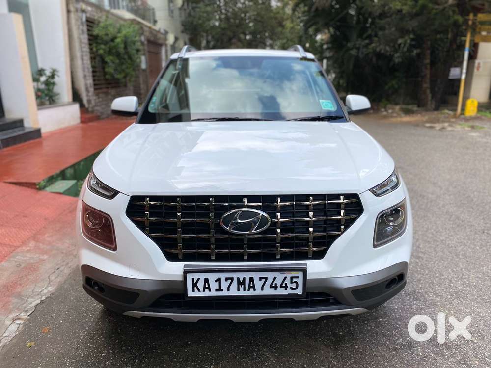 Hyundai Venue 1.0 Sx (o) Turbo Dct, 2022, Petrol