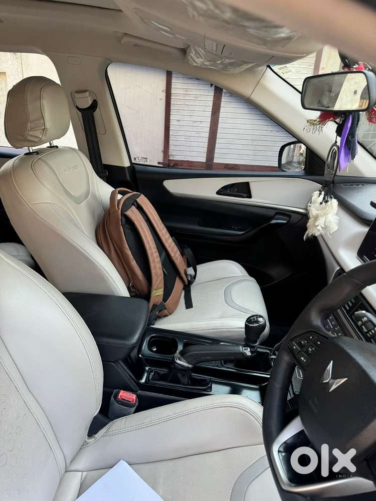 Mahindra Xuv700 2023 (nov) Diesel Well Maintained