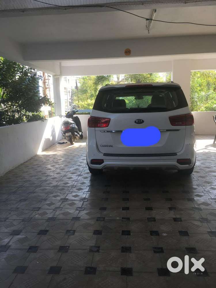 Kia Carnival 2020 Premium 8 Str