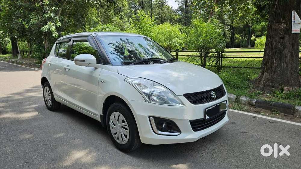 Maruti Suzuki Swift Vxi + Manual, 2015, Petrol
