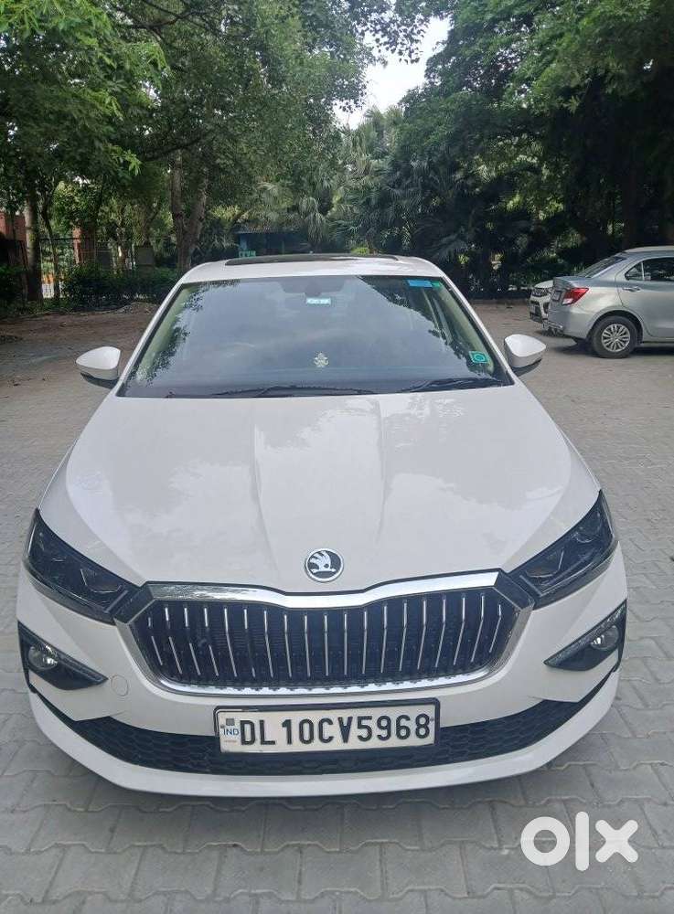 Skoda Slavia Anniversary Edition 1.5l Tsi Dsg, 2023, Petrol