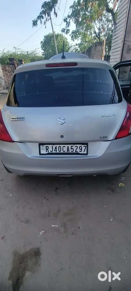 Maruti Suzuki Swift 2017 Diesel 144000 Km Driven