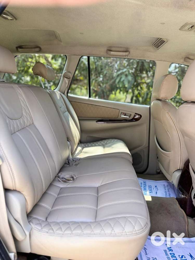 Toyota Innova 2.5 Vx 8 Str, 2014, Diesel