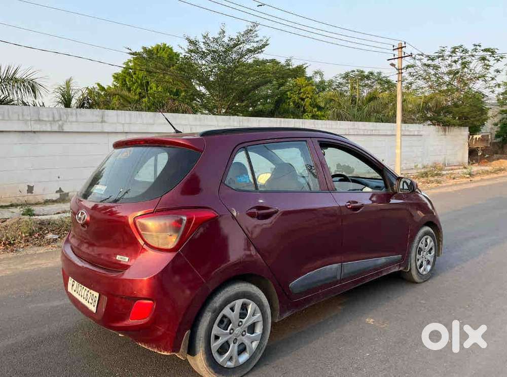 Hyundai Grand I10 2013-2016 Sportz, 2015, Diesel