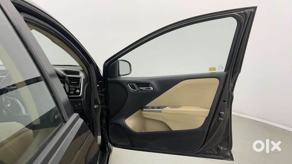 Honda City I-vtec Cvt Zx, 2017, Petrol