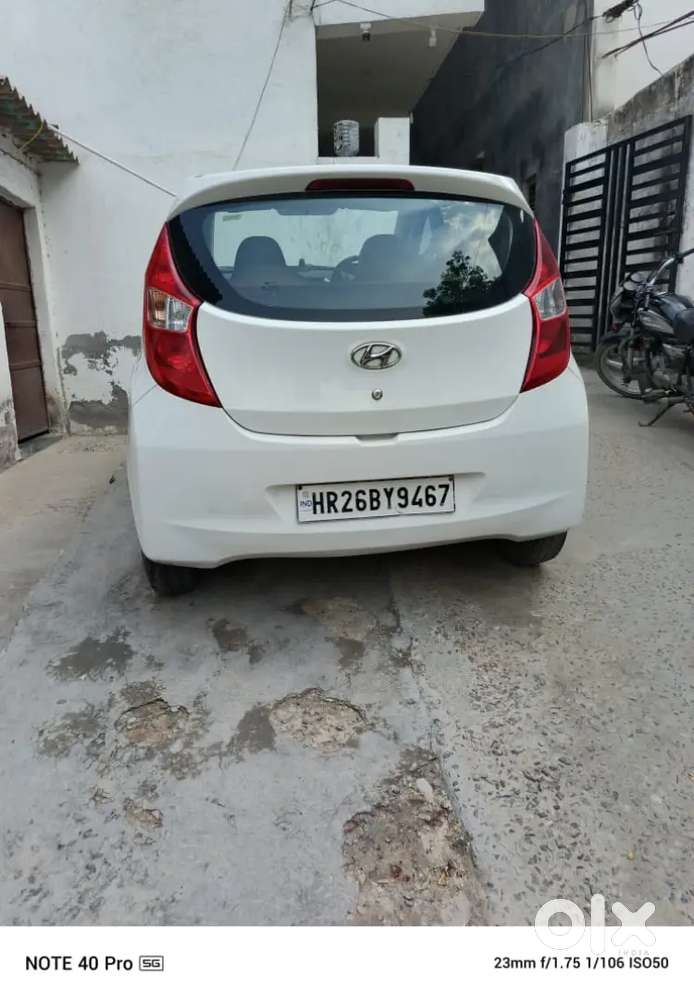 Hyundai Eon 2013 Petrol Well Maintained