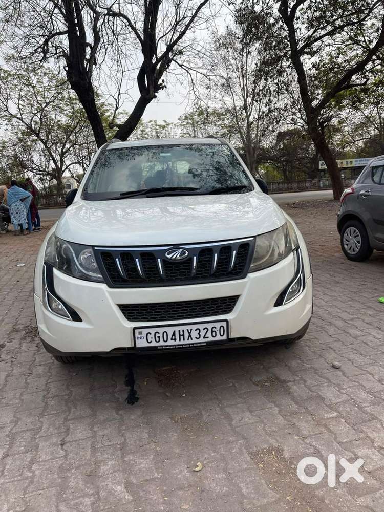Mahindra Xuv500 2016 Car