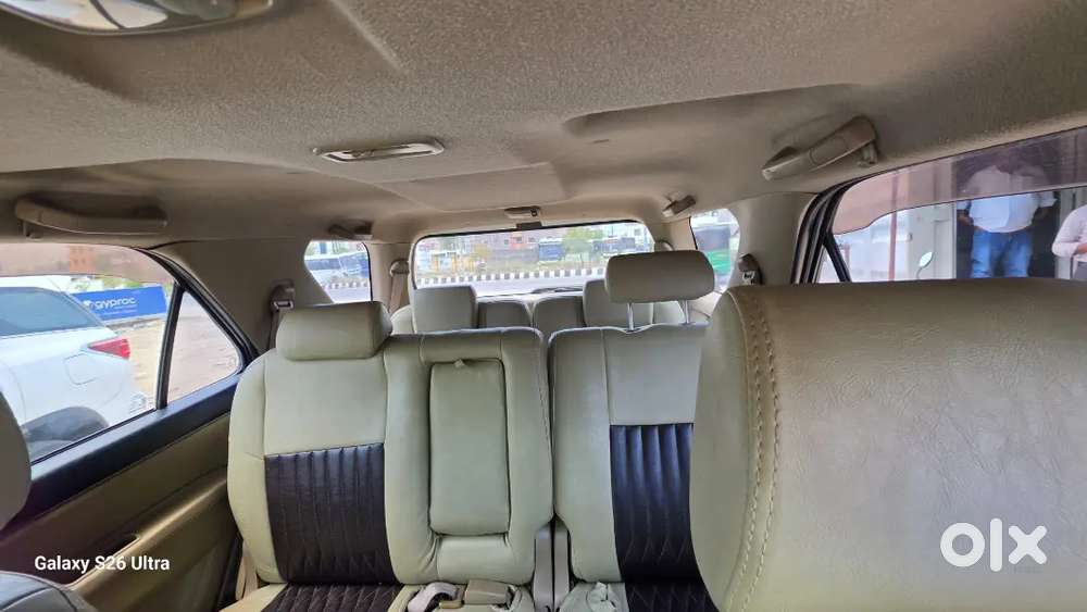 Toyota Fortuner Automatic 2016 Diesel 175000 Km Driven