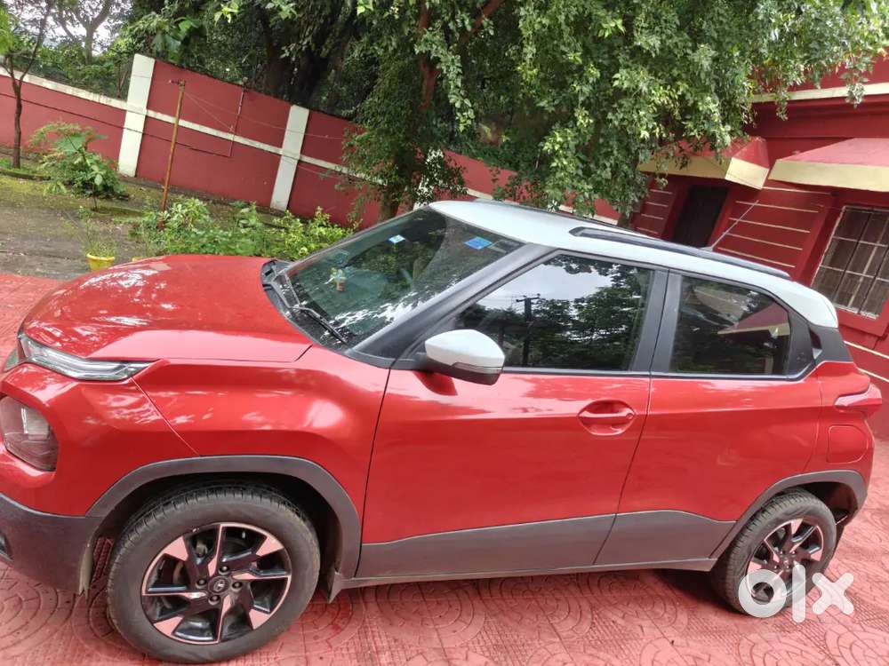 Tata Punch Dual Tone Petrol Manual 2024