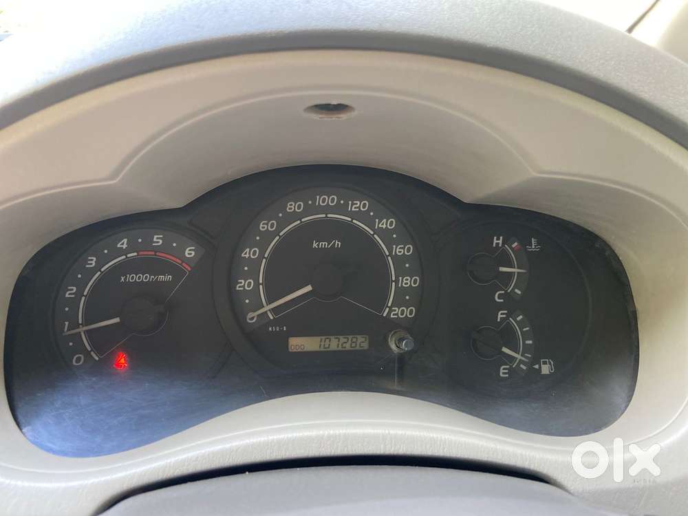 Toyota Innova 2.5 Gx 8 Str, 2011, Diesel