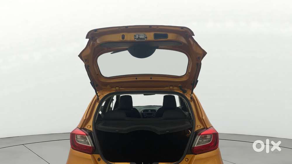 Tata Tiago 1.2 Revotron Xza, 2017, Petrol