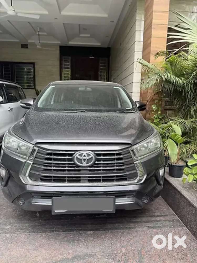 Toyota Innova Crysta 2021