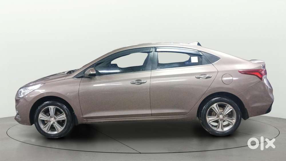 Hyundai Verna 1.6 Vtvt Sx, 2019, Petrol