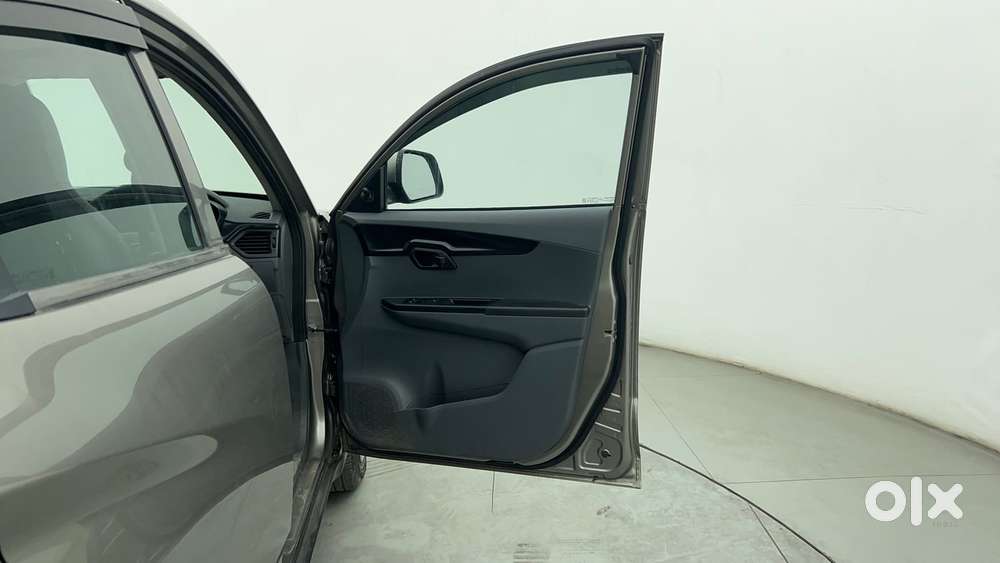 Mahindra Kuv100 Nxt 1.2 K4 Plus Diesel 6 Str, 2017, Petrol