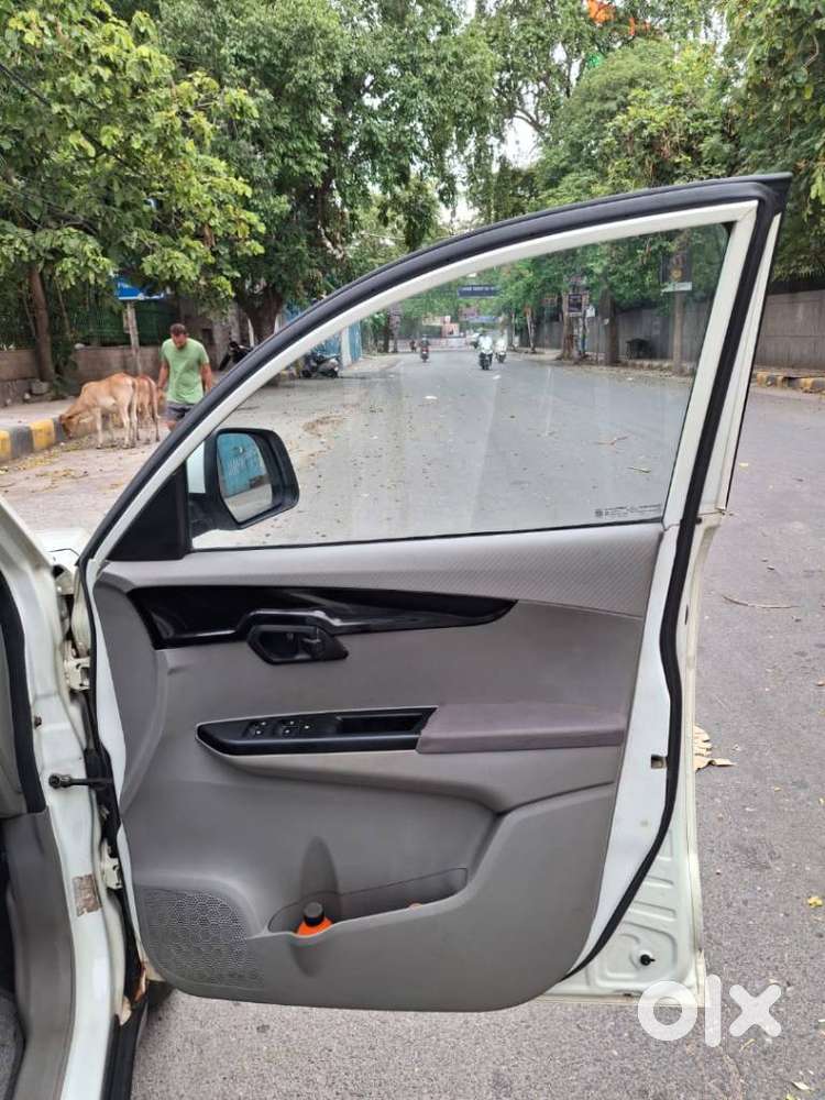 Mahindra Kuv 100, 2016, Diesel