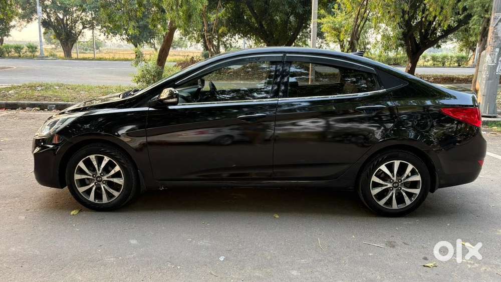 Hyundai Verna Vtvt 1.6 Sx, 2013, Petrol