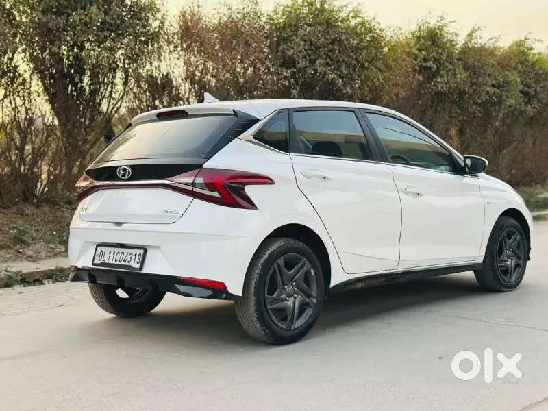 Hyundai I20 Sportz 1.2 Ivt, 2022, Petrol