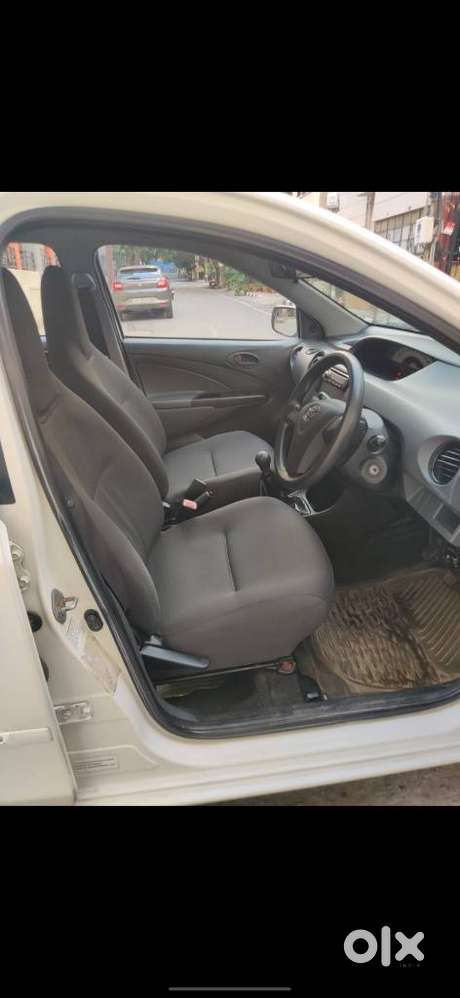 Toyota Etios 2010-2012 G, 2012, Petrol
