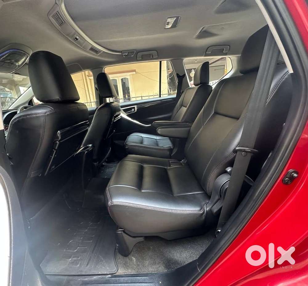 Toyota Innova Crysta Touring Sport 2.4 Mt, 2017, Diesel