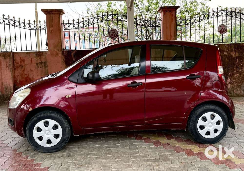 Maruti Suzuki Ritz Vxi, 2011, Petrol